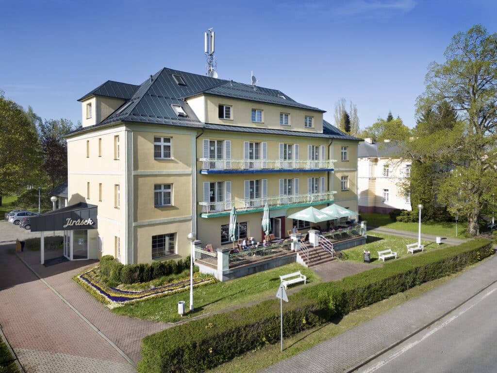 Zařízení - 4