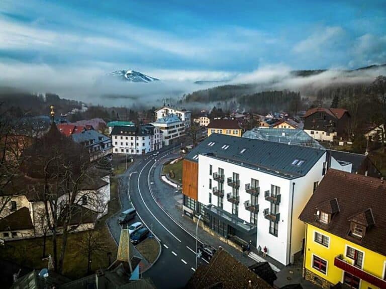 HOTEL MAGNETIT ZELEZNA RUDA EXT 3